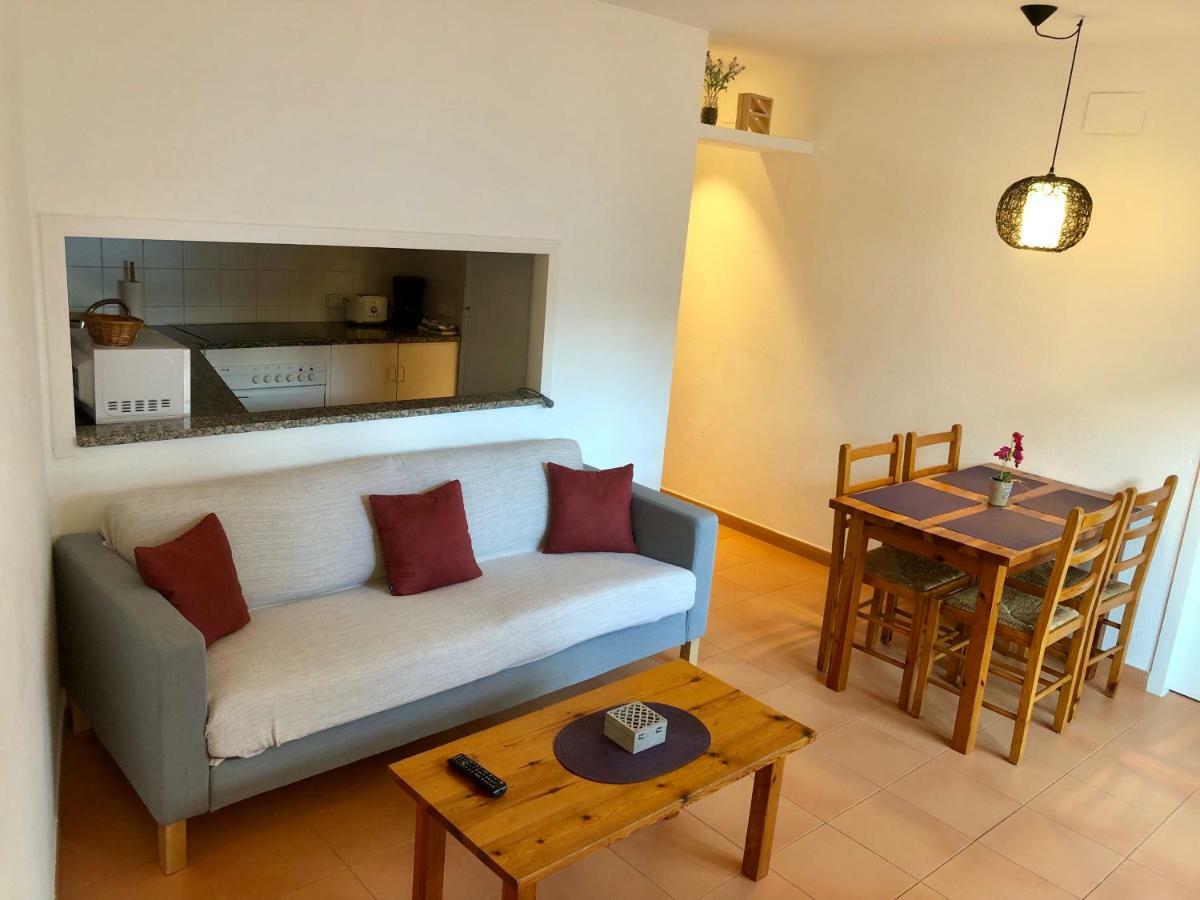Apartaments S'Arenella Кадакес Екстериор снимка