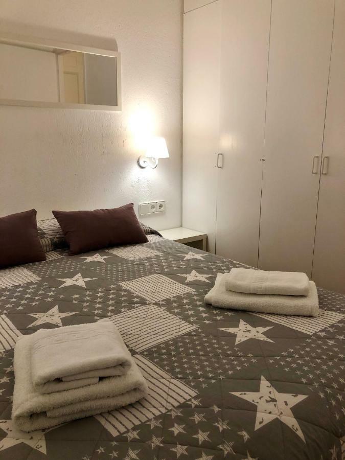Apartaments S'Arenella Кадакес Екстериор снимка